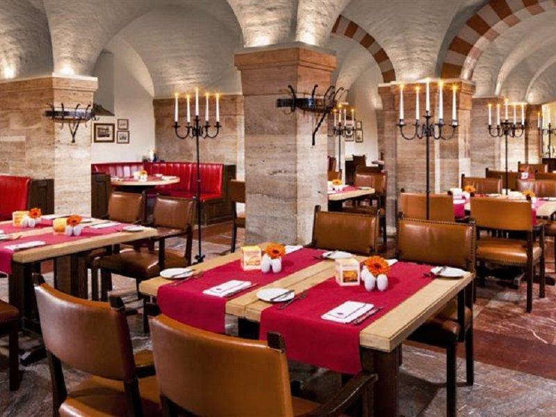 Hotel Elephant Weimar, Autograph Collection Eksteriør bilde The restaurant